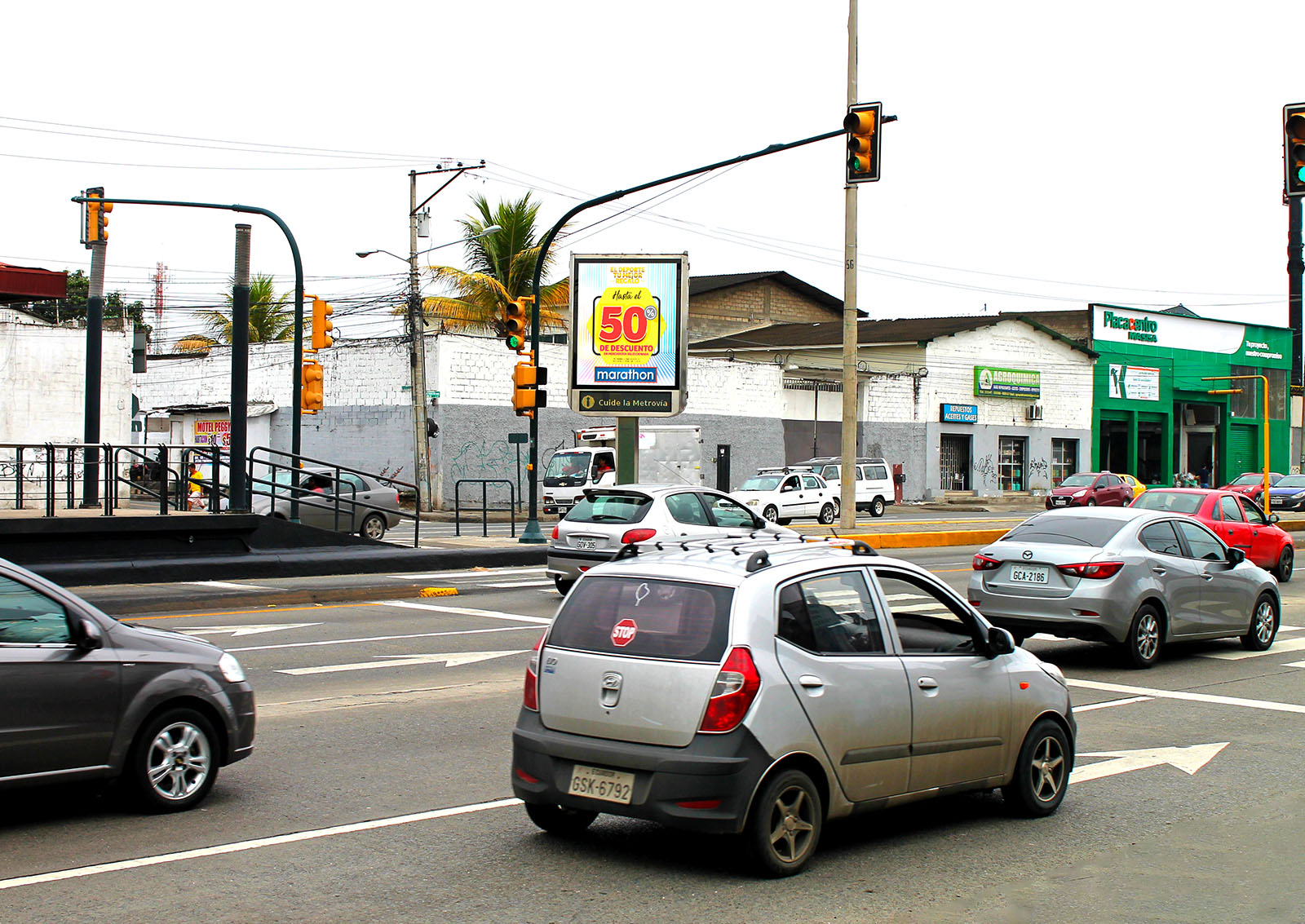 2d180-billboards-digitales-guayaquil-11