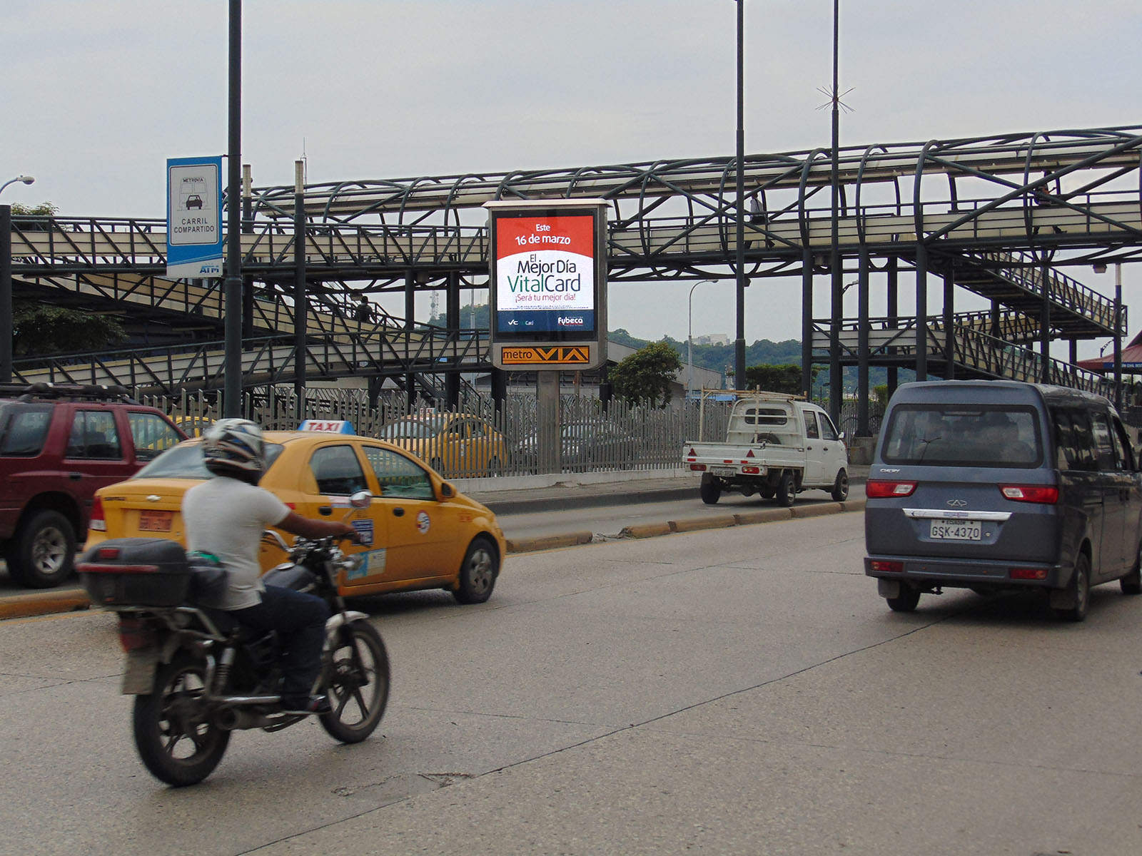 86033-billboards-digitales-guayaquil-25