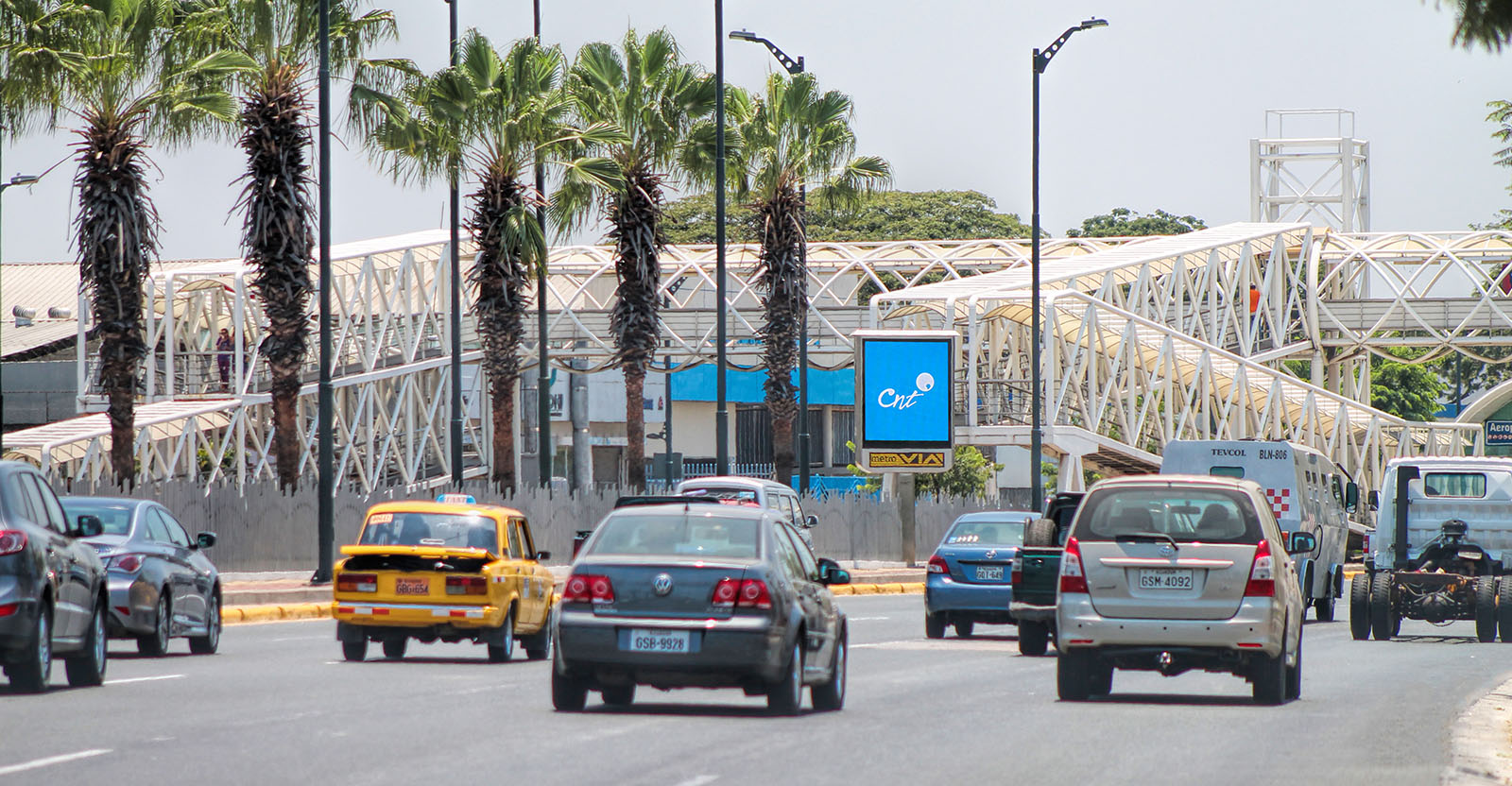 8c4af-billboards-digitales-guayaquil-2